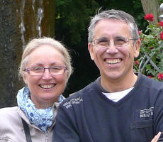 Peter & Yvonne Amos